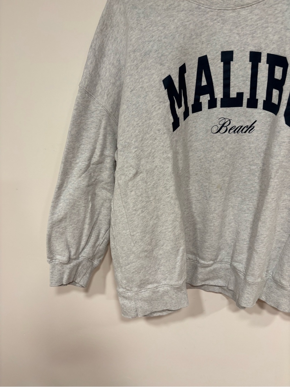 Malibu Crewneck - Picture 2 of 5